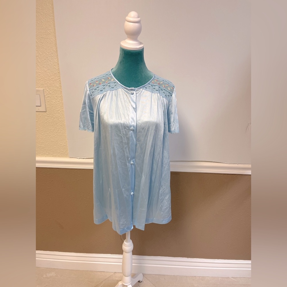 Vintage Vanity Fair Blue Nylon Sleep Shirt Size S Floral Lace Trim 80s 90s
